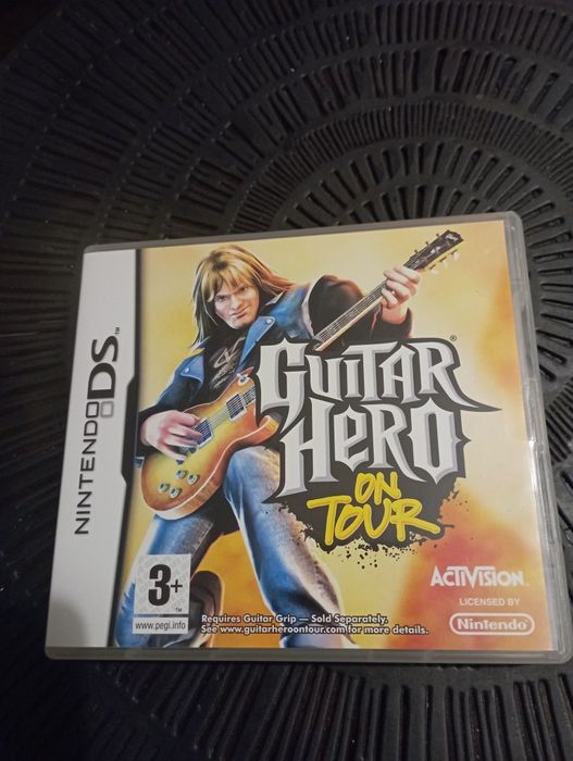 Gra Guitar Hero on tour