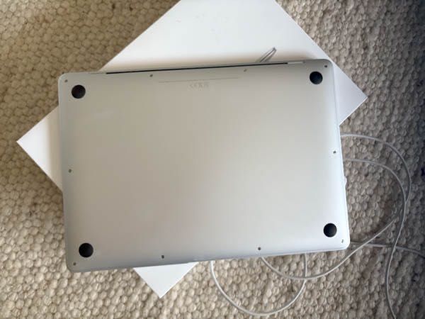 MacBook Air M1  8GB 256