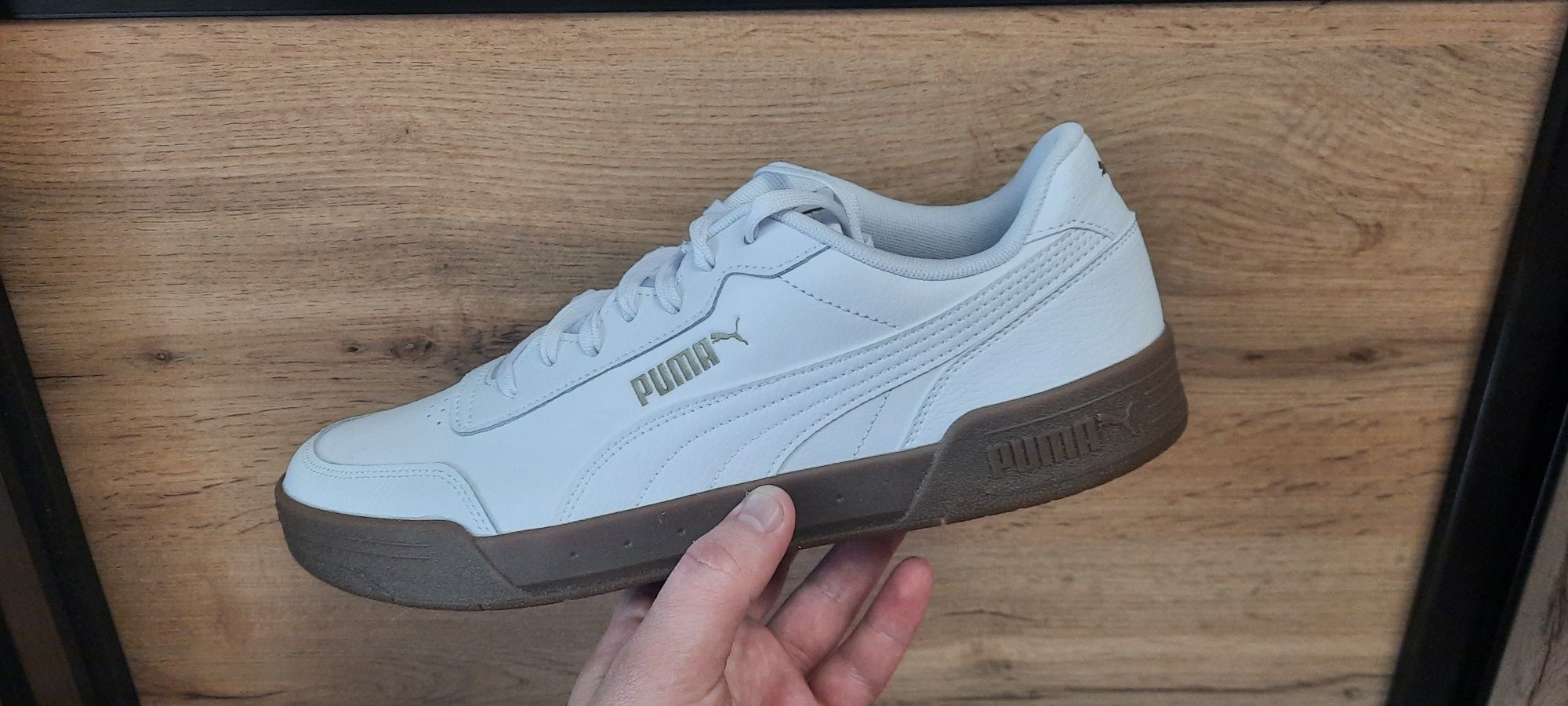 Puma clearance caracal white