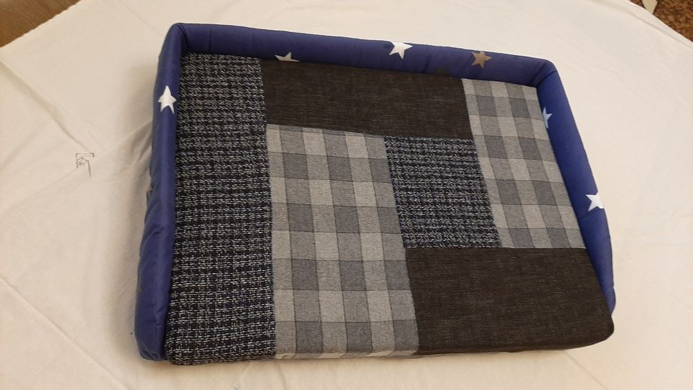 Лежаки для собачек