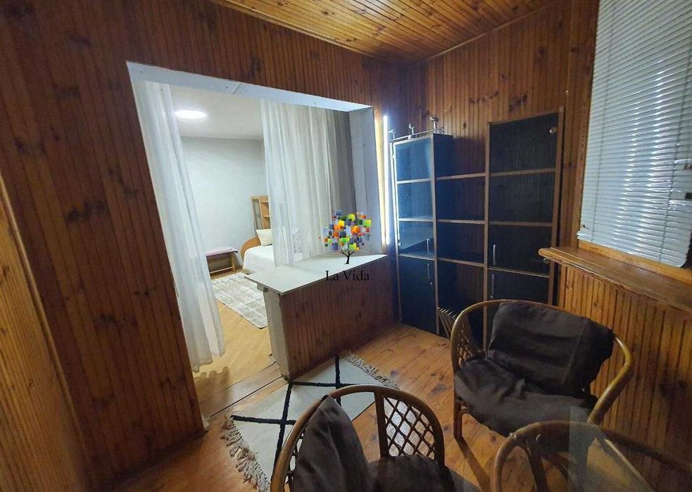 Продам 2к. квартиру вул. Вишняківська, 7а