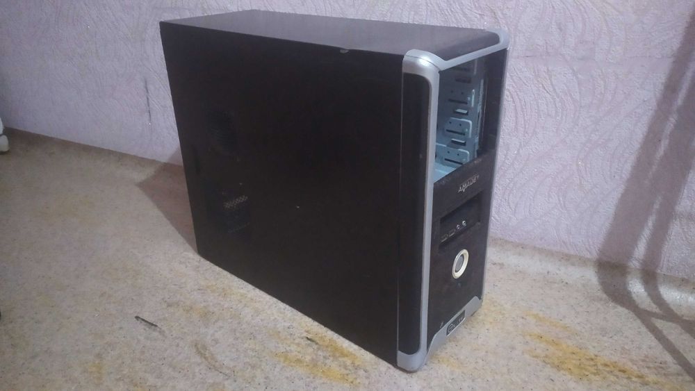 Компьютер системный блок с материнской платой *читай описание