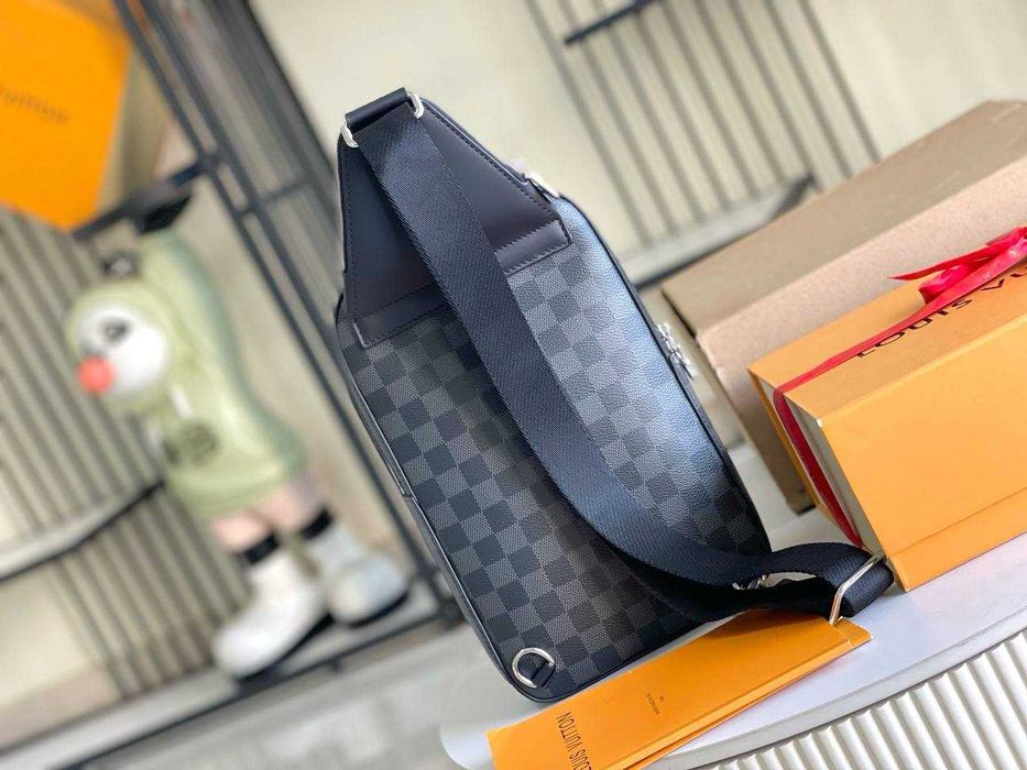 Сумка / Чоловіча Сумка / Louis Vuitton Sling Avenue Premium 1:1