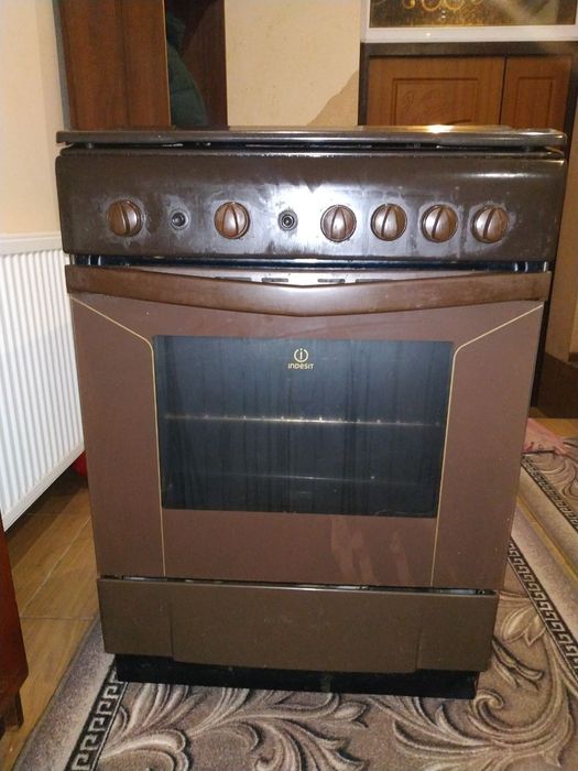 Плита газова Indesit