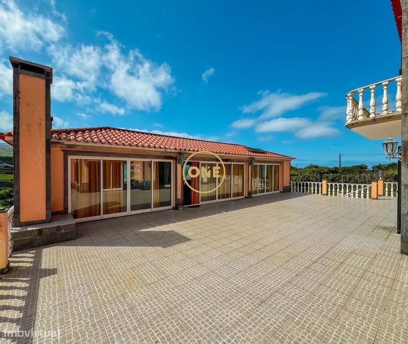 Moradia T5 Isolada com Vista Mar e Serra | São Vicente Ferreira