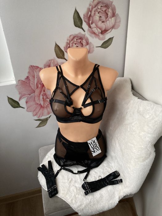 Seksowny komplet bielizny Pięcioczęściowy nowy sexy zestaw harness S