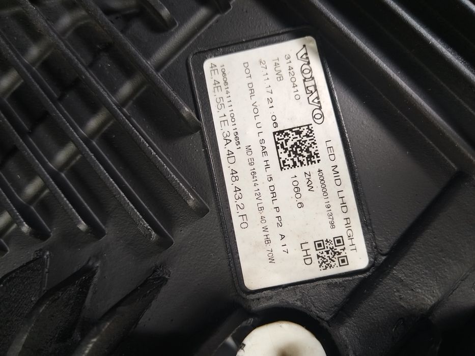 Lampa Volvo xc60 amerykańska