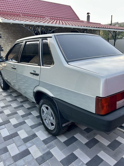 ВАЗ 21099 2001 Авто
