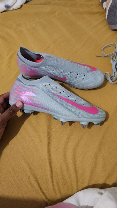 Mercurial Vapor 16 Ocean Cube/Pink Blast tamanho EU 41 Novo, nunca usado