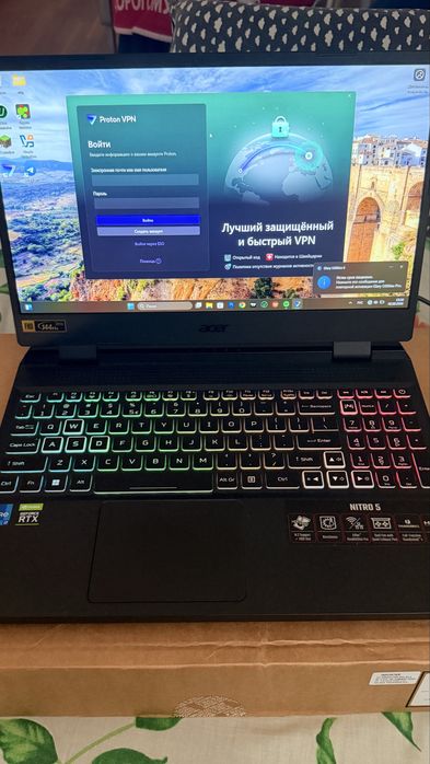 Acer Nitro 5 (i7-12700H / RTX 3060 / 32GB RAM / SSD 512GB + HDD 1TB / 144Hz)
