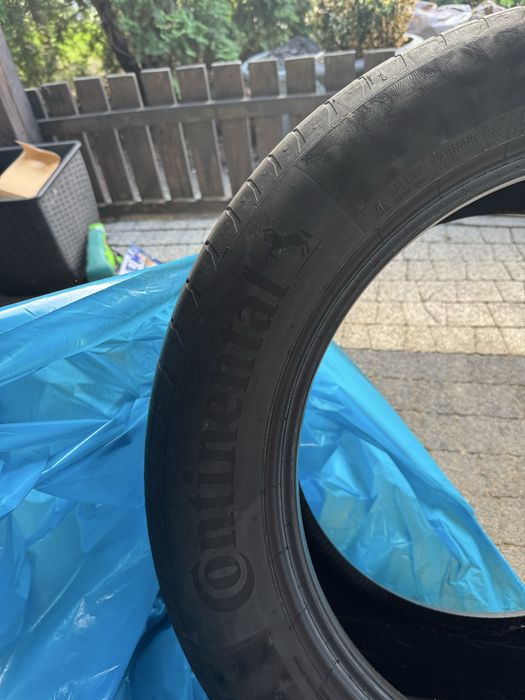 Komplet Continental PremiumContact 6 275/50 R20