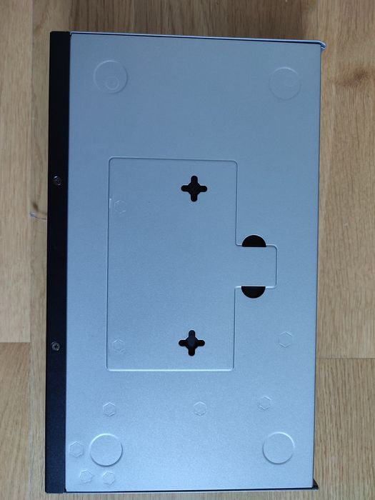 Switch Cisco SF 100-16