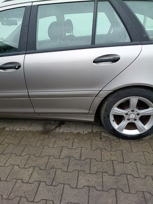 Mercedes 203 kombi lift drzwi prawe lewe przód tył.