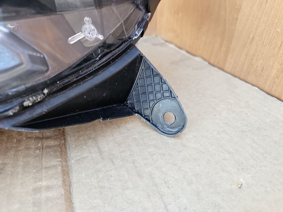 Reflektor lampa przód przednia lewa kierowcy Renault  Captur I 1 Eu Oryginał