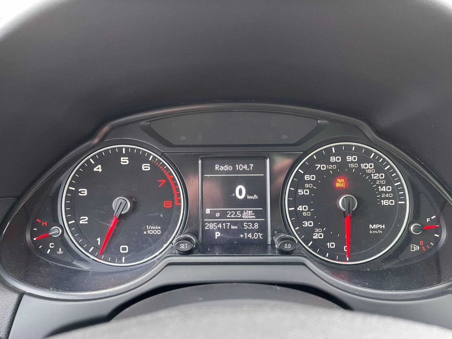 Audi    Q5  2014