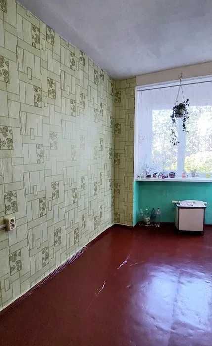 4комнаты  в коммуне Давида Ойстраха