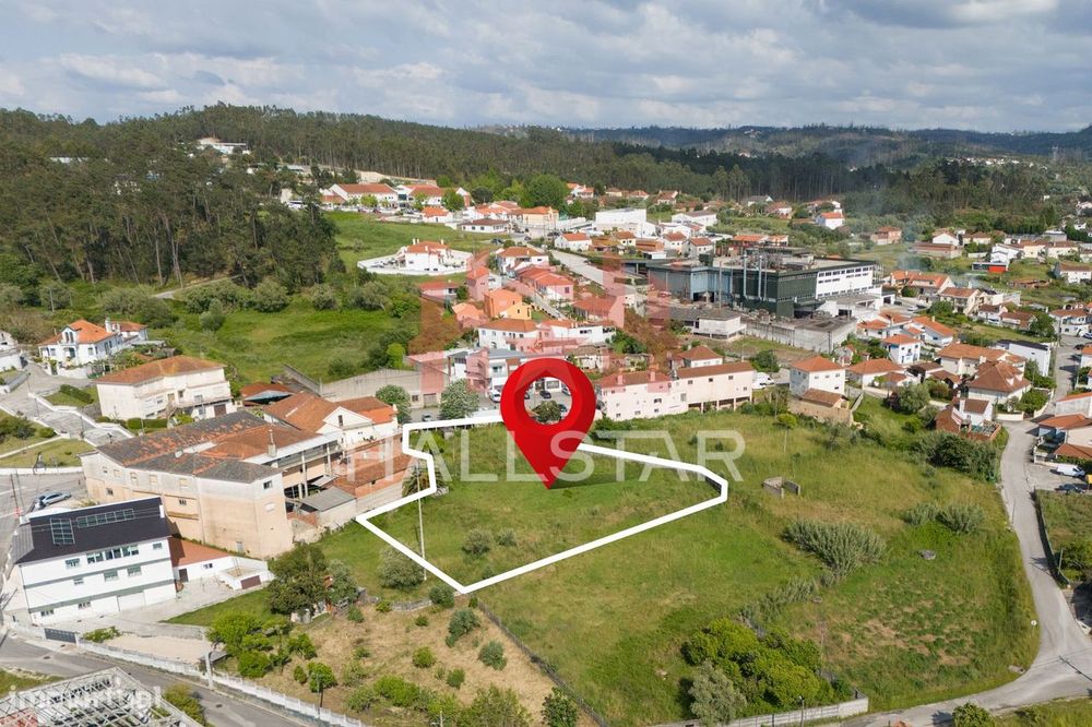 Terreno para Construção / Área de 2523.18m2 / Colmeias