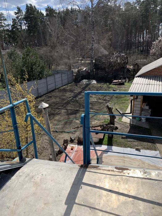 Продам пів будинку в лісовій Бучі