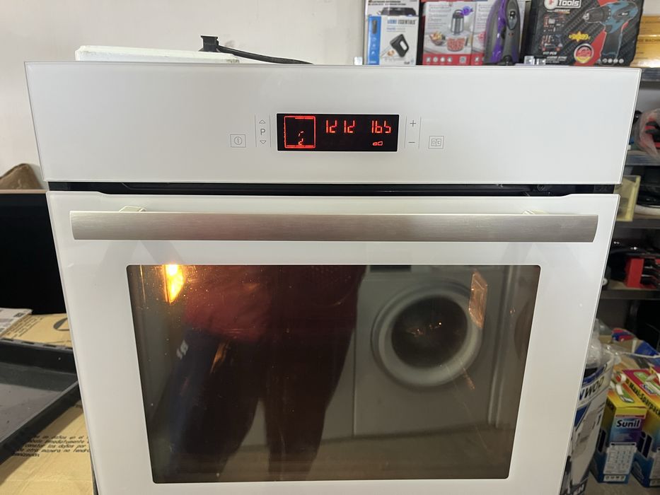 Духовка в меблі  Ікея