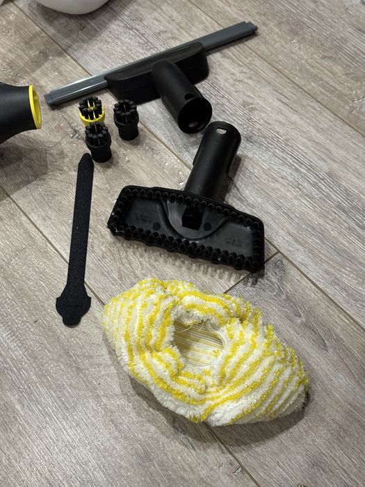 Керхер пароочисник для клінінгу для прибирання  karcher SC-1 + парова праска швабра мийка для вікон пилесос