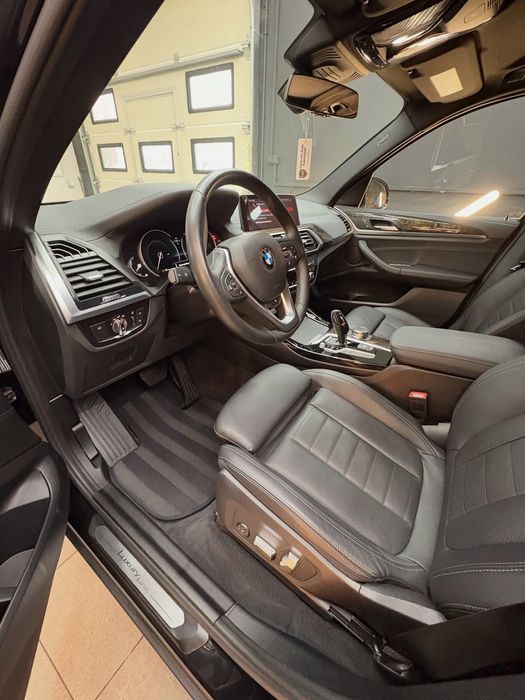 BMW X3 30i 252KM 2019 84 tys km Automat