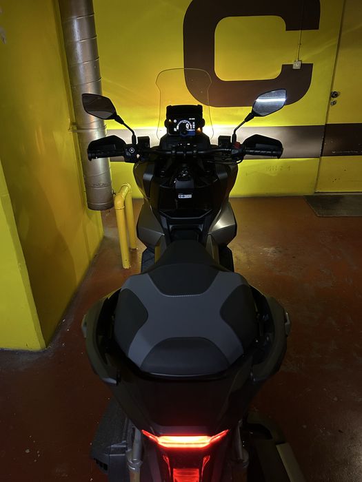 Scooter Honda ADV 350