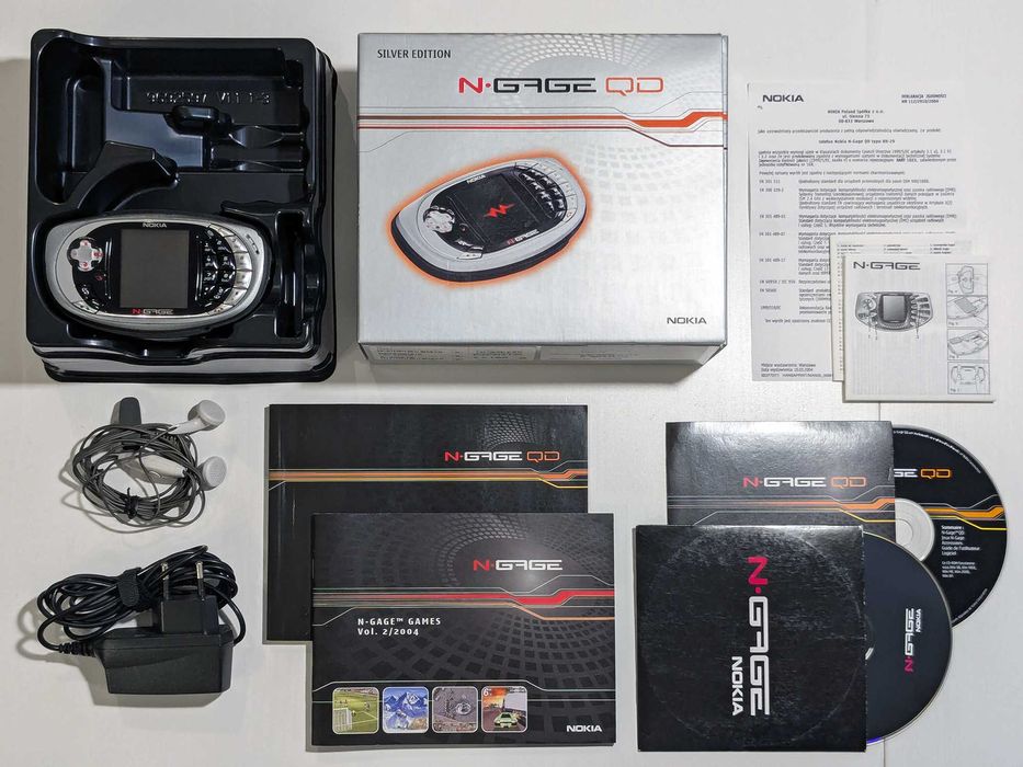 Nokia N-gage QD Silver Edition Kompletny zestaw BOX + Gra Pandemonium