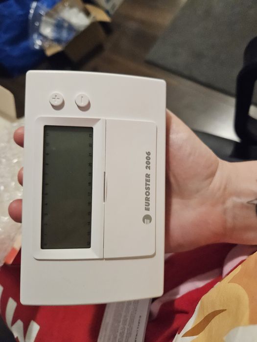 Uniwersalny regulator temperatury euroster E2006