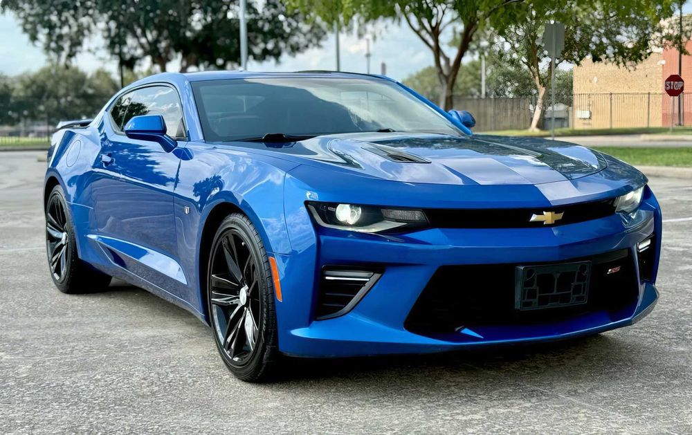 Chevrolet Camaro 2SS      2016