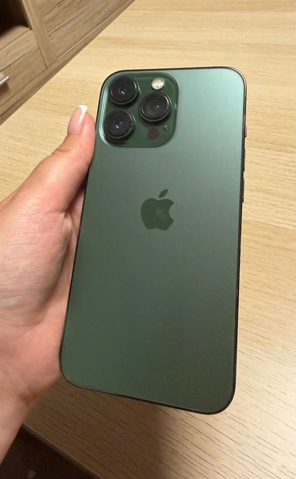 iPhone 13 Pro w idealnym stanie