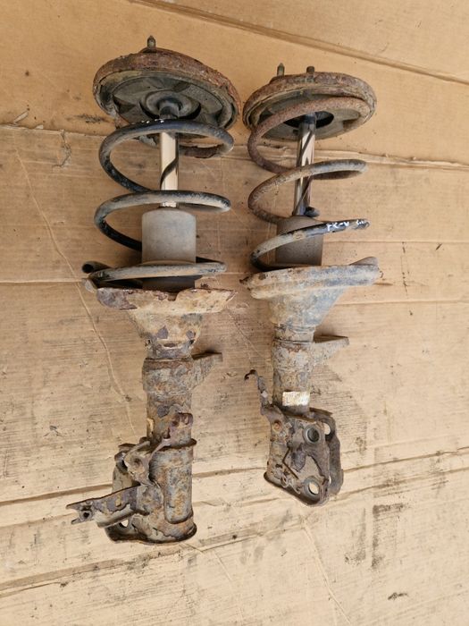 Amortyzatory sprężyny przednie mcphersony przód 2.0 i-vtec Honda FR-V