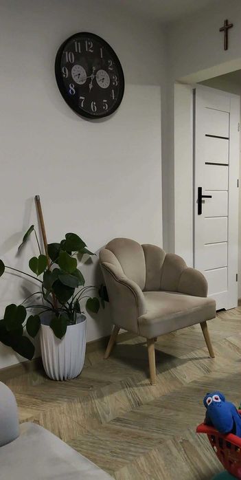 Fotele welurowe beżowe Glamour