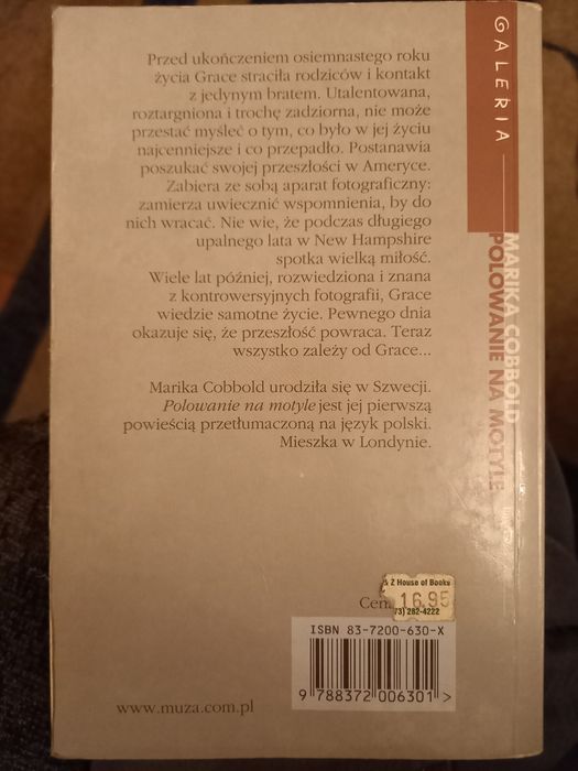 Książka "Polowanie na motyle" Marika Cobbold.