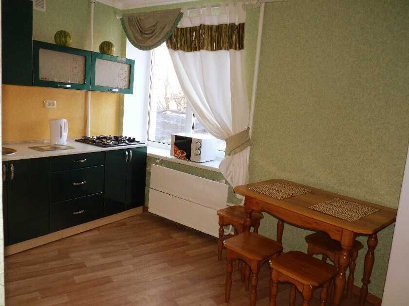 Одокімнатна квартира в самому центрі міста (вул Смілянська 2)