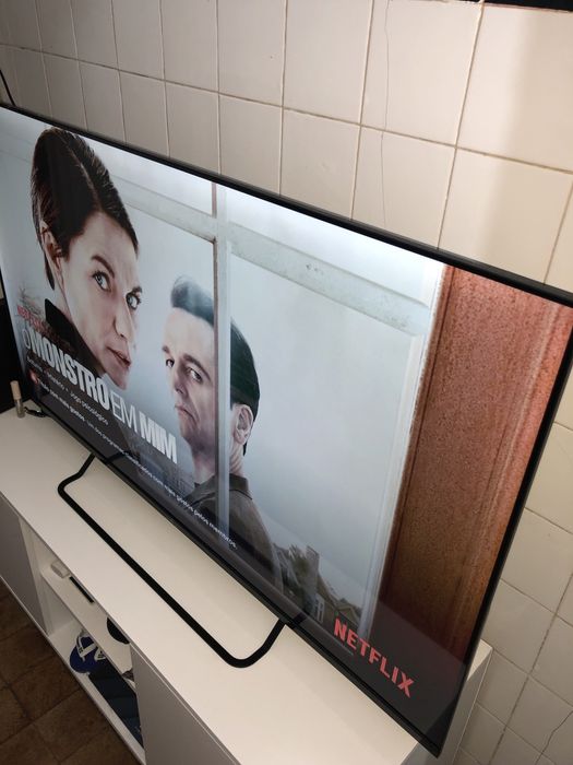 TV SMART TECH (LED - 50'' - 127 cm - 4K Ultra HD - Smart TV)