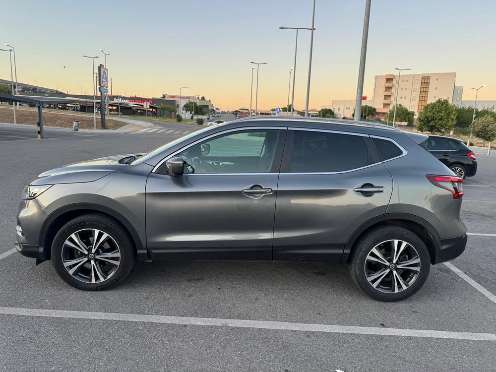 Nissan Qashqai 1.6 dCi Xtronic TEKNA
