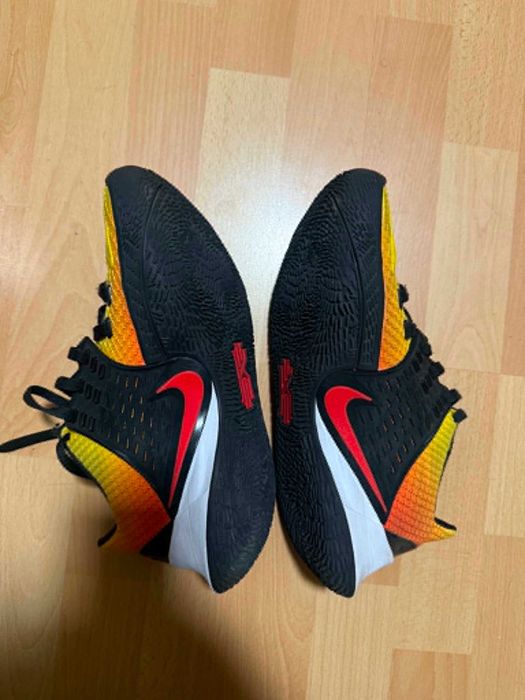 Buty NIKE Kyrie Sun set low 2 w rozmiarze 41