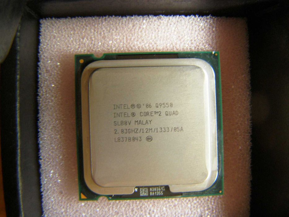 CPU Intel Core 2 Quad SLB8V  2.83Ghz/12M/1333