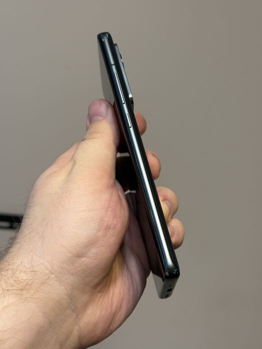 Xiaomi 12 8/128gb Snapdragon 8 gen 1 120Гц EU