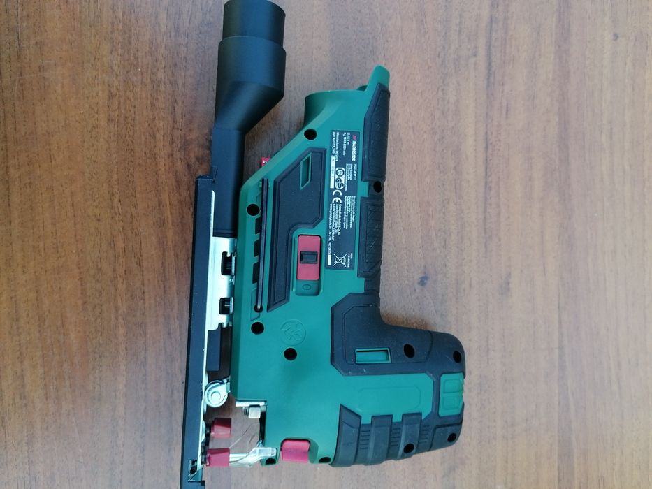 Wyrzynarka Parkside PSTKA 12 C3