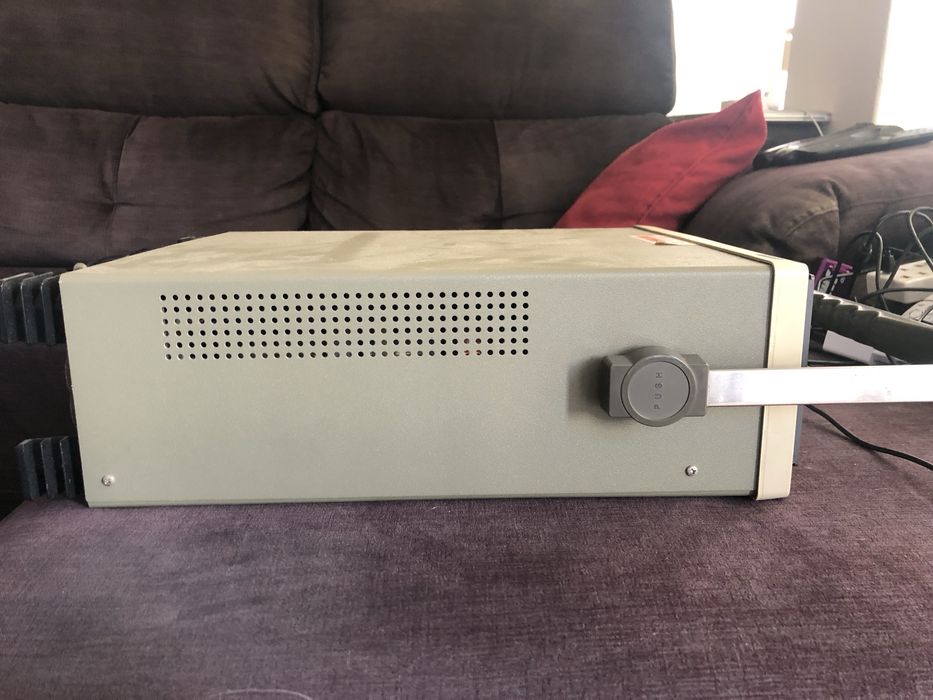 Hitachi V-212 Oscilloscope, 20 MHz64740614580483124