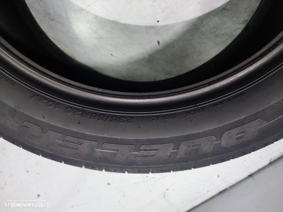 2 pneus semi novos 235-55r20 bridgestone - oferta dos portes