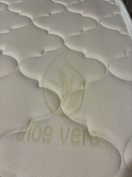 Colchão LUFE: 90X200X21