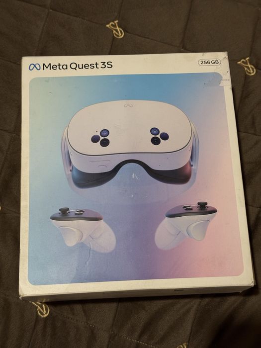 Продам VR-окуляри Meta Quest 3S 256 GB