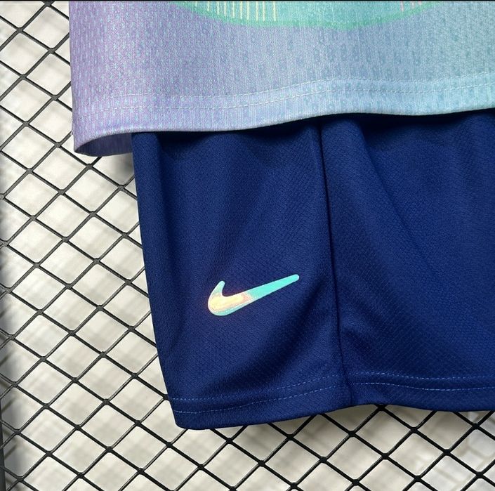 Дитяча футбольна форма Барселони, Special Edition Mint 2025-2026