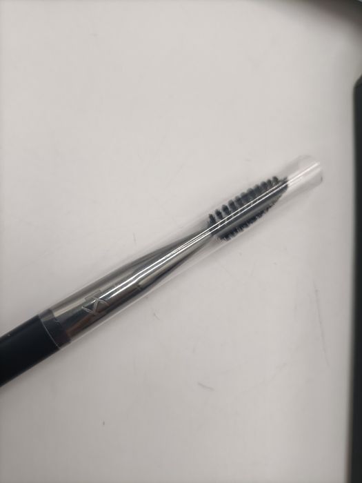 Make up pędzelek do brwi