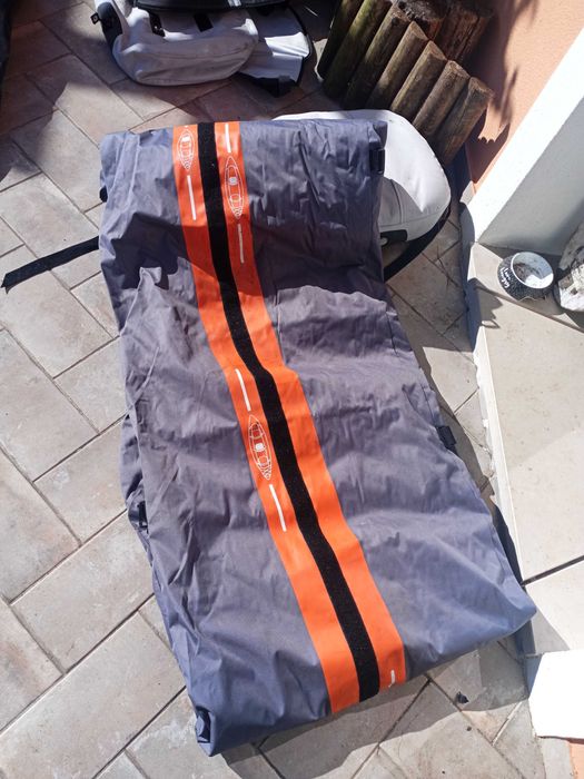 NOVO PREÇO - KAYAK 3 lugares como novo OFERTA colete criança