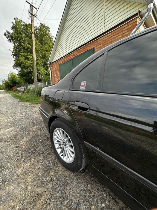 Продам bmw e39 бмв