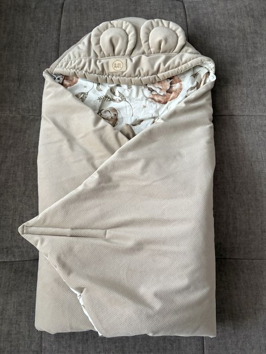 Otulacz do do fotelika samochodowego