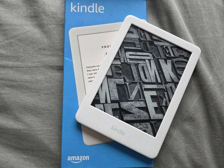Електронна книга. Amazon Kindle 10th Gen. 2019 white